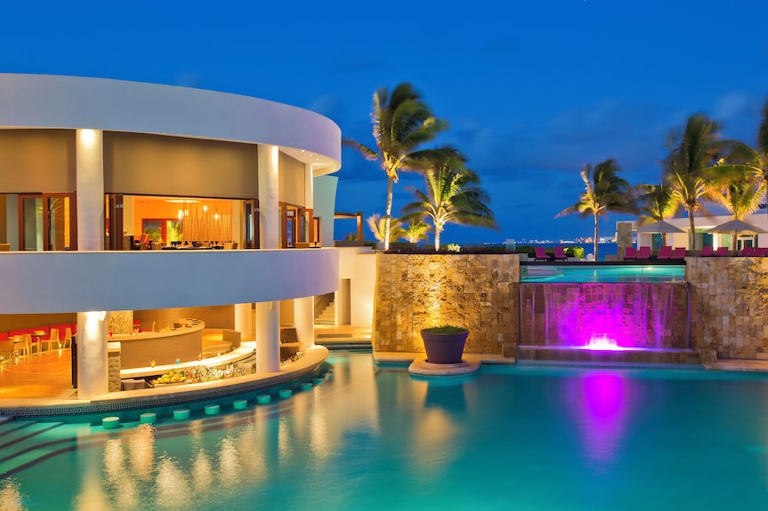 hotel krystal grand cancun